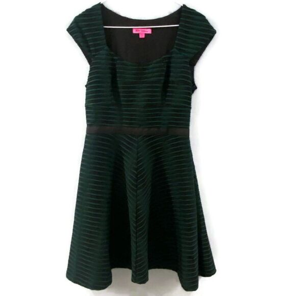 Betsey Johnson Green/Black Stripe Dress With Cage Back Detail Size 8 - Picture 1 of 6